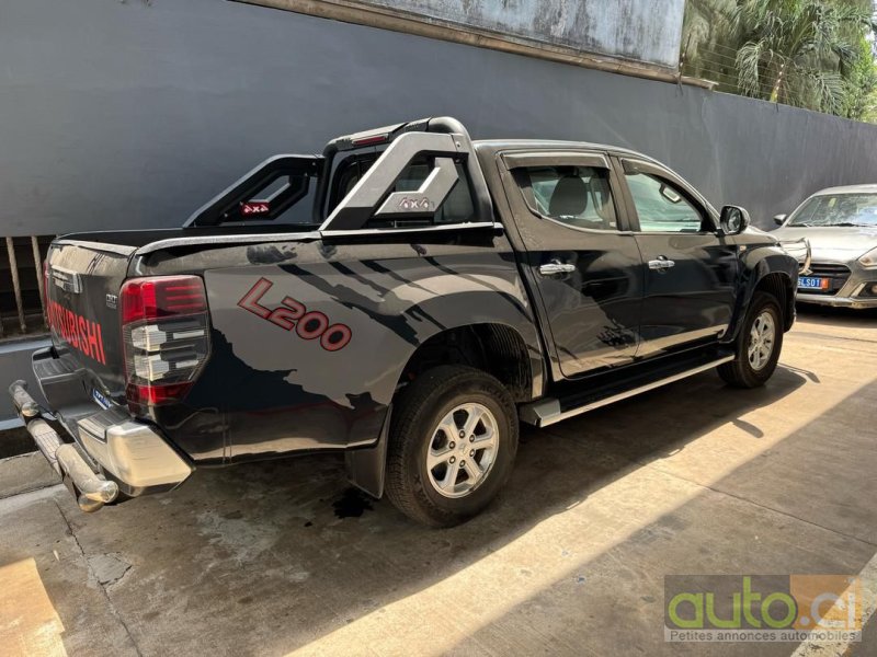 Mitsubishi L200