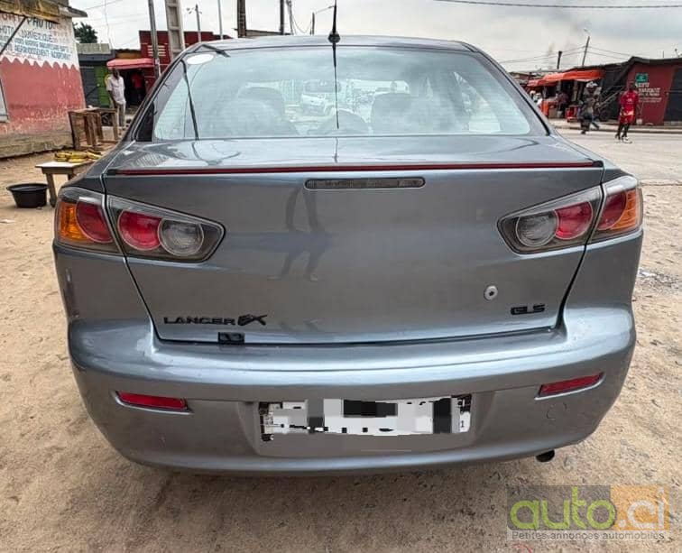 Mitsubishi Lancer
