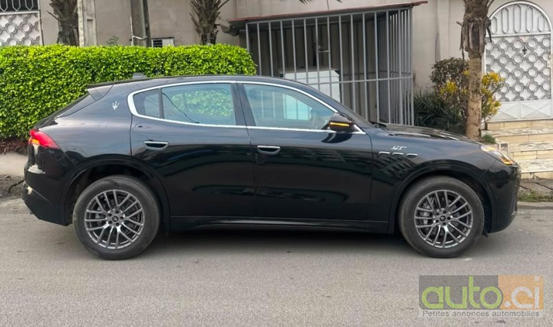 Maserati Coupé
