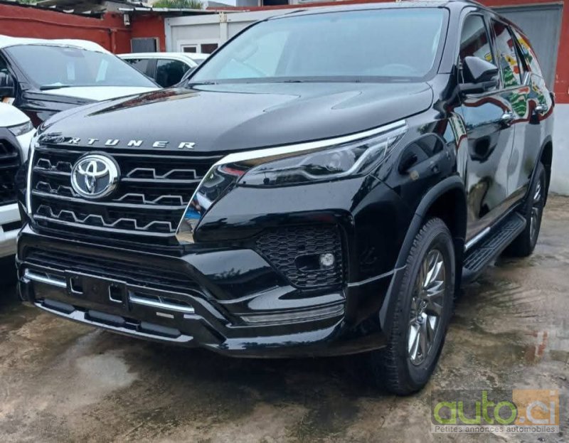 Toyota Fortuner 