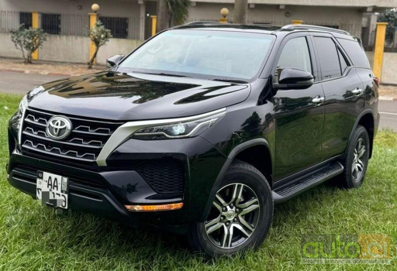 Toyota Fortuner 