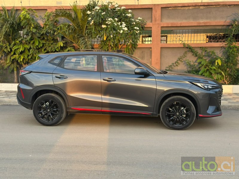 Photo 2 AUTO.CI : Changan CS75 Plus X5 plus 