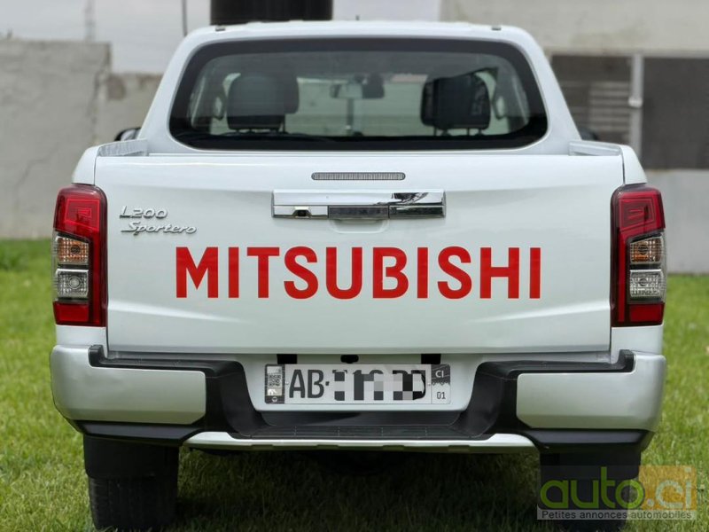 Photo 2 AUTO.CI : Mitsubishi L200 2.5L modèle sportero