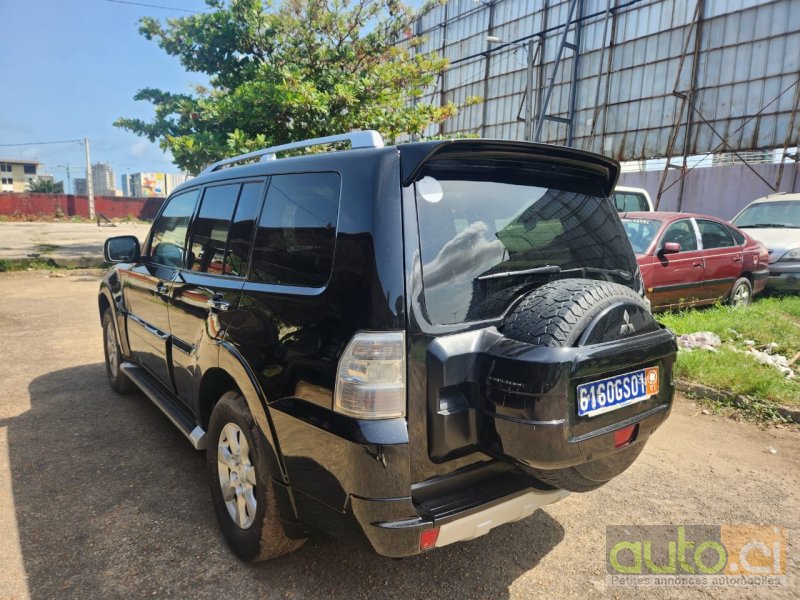 Photo 2 AUTO.CI : Mitsubishi Pajero 2.0L