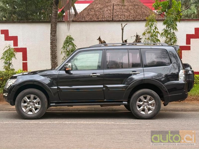 Photo 2 AUTO.CI : Mitsubishi Pajero modele 3.0