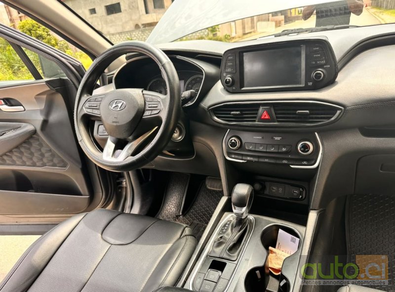 Photo 2 AUTO.CI : Hyundai Santa Fe Sport 2.0L