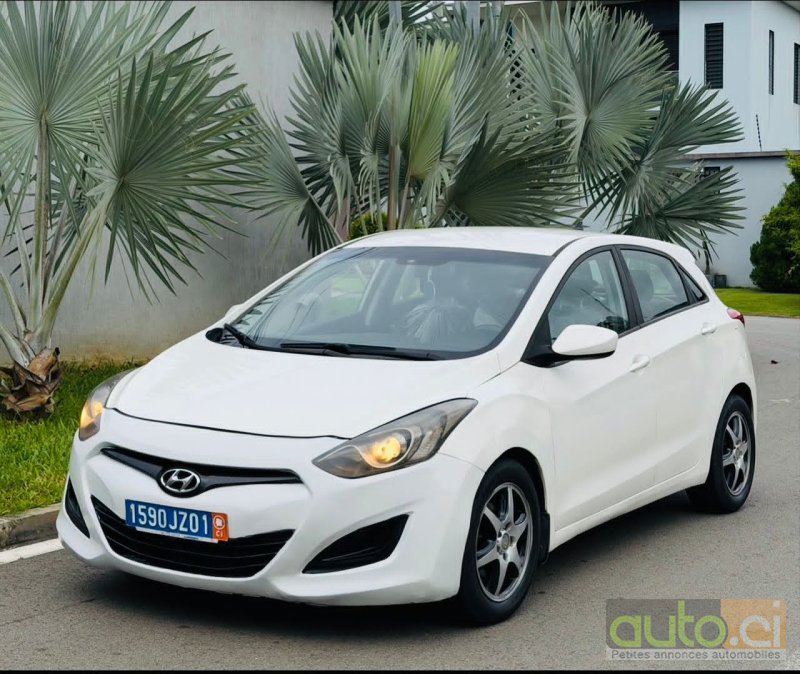 Photo 2 AUTO.CI : Hyundai Elantra 1.6 moteur modèle GT