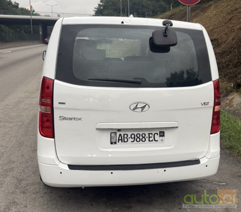 Photo 2 AUTO.CI : Hyundai H1 Grand Starex 