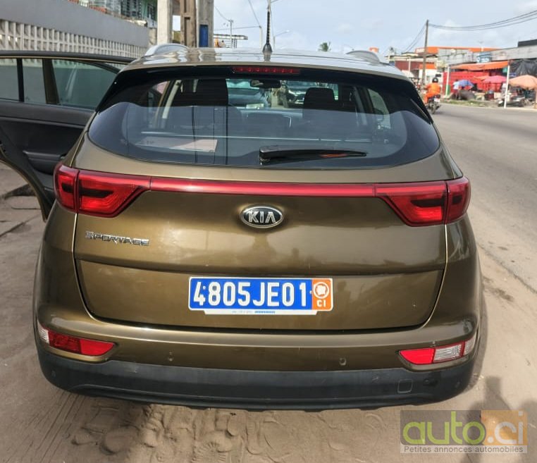 Photo 2 AUTO.CI : KIA Sportage 2.0L boîte manuelle 