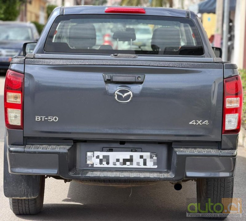 Photo 2 AUTO.CI : Mazda BT-50 1.6 moteur 
