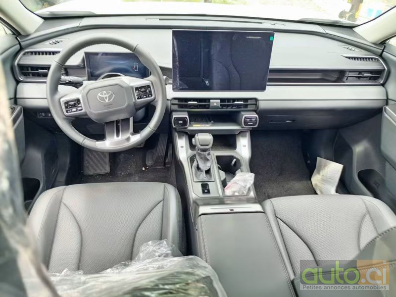 Photo 2 AUTO.CI : Toyota RAV4 6ème génération 