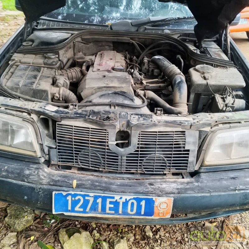 Photo 2 AUTO.CI : Mercedes Classe C Kompressor