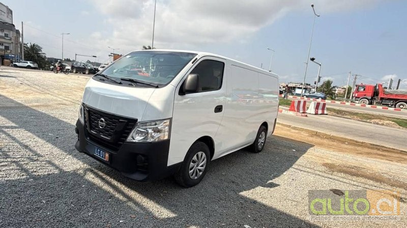 Photo 3 AUTO.CI : Nissan King-Cab Américain 