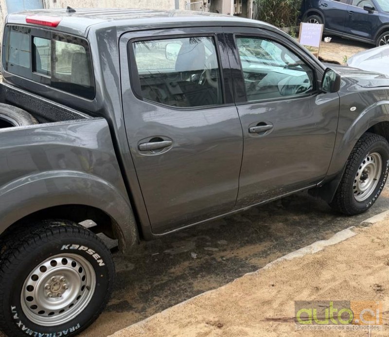 Photo 3 AUTO.CI : Nissan Navara 2.0L 