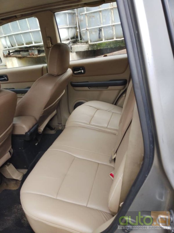 Photo 3 AUTO.CI : Nissan X-Trail 2.0