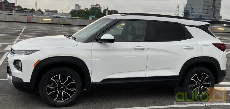 Photo 3 AUTO.CI : Chevrolet Blazer 0.2