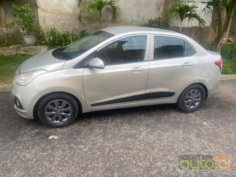 Photo 3 AUTO.CI : Hyundai I10 2.0L