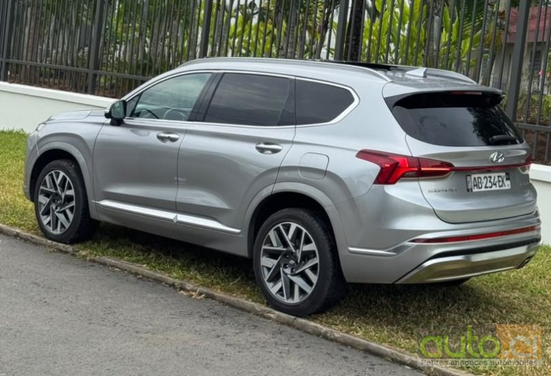 Photo 3 AUTO.CI : Hyundai Santa FE calligraphy