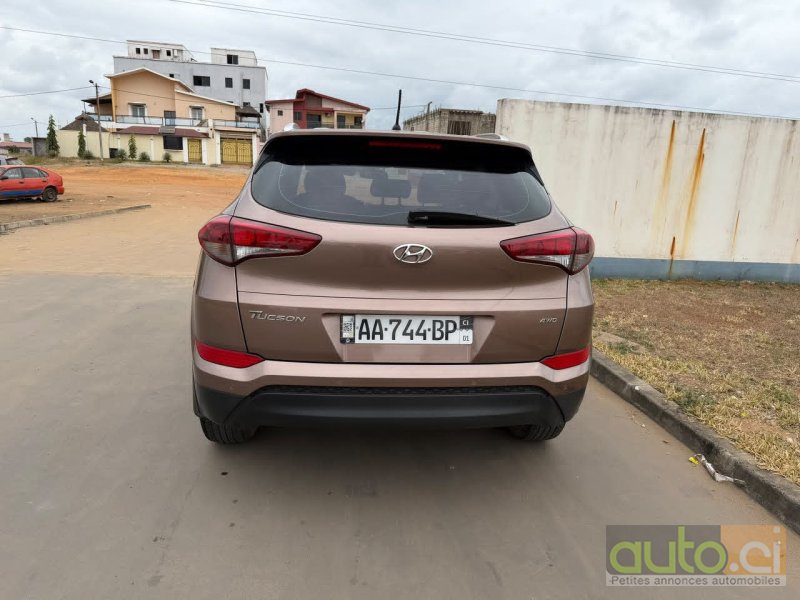 Photo 3 AUTO.CI : Hyundai Tucson 2.0