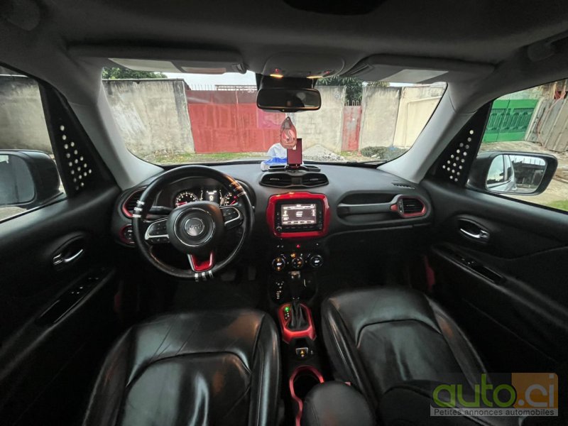 Photo 3 AUTO.CI : Jeep Renegade 2.0L