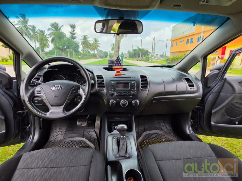 Photo 3 AUTO.CI : KIA Forte 2.0L 