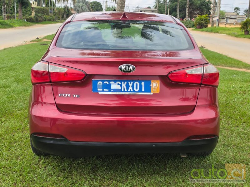 Photo 3 AUTO.CI : KIA Forte 2.0L GDI