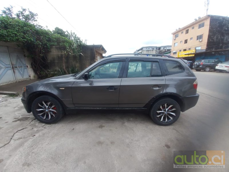 Photo 3 AUTO.CI : BMW X3 X3-3-0i