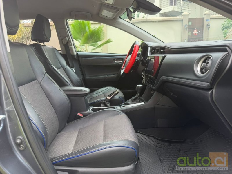Photo 3 AUTO.CI : Toyota Corolla Corrola SE