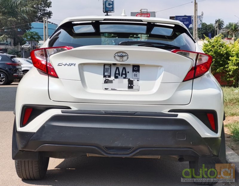 Photo 3 AUTO.CI : Toyota C-HR 2.0