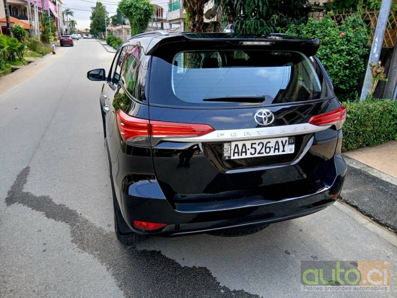 Photo 3 AUTO.CI : Toyota Fortuner  2.5