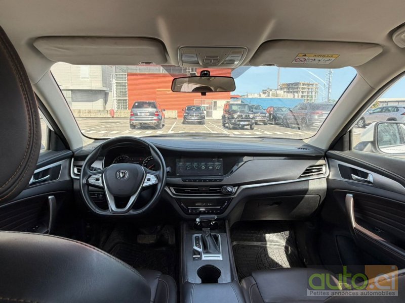 Photo 4 AUTO.CI : Changan CS35 Plus 2.0L
