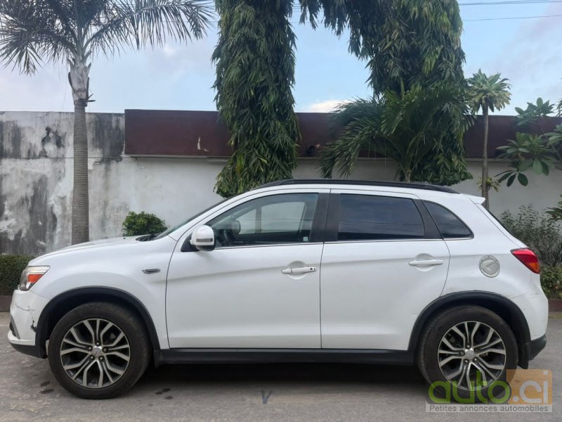 Photo 4 AUTO.CI : Mitsubishi ASX 2.0L