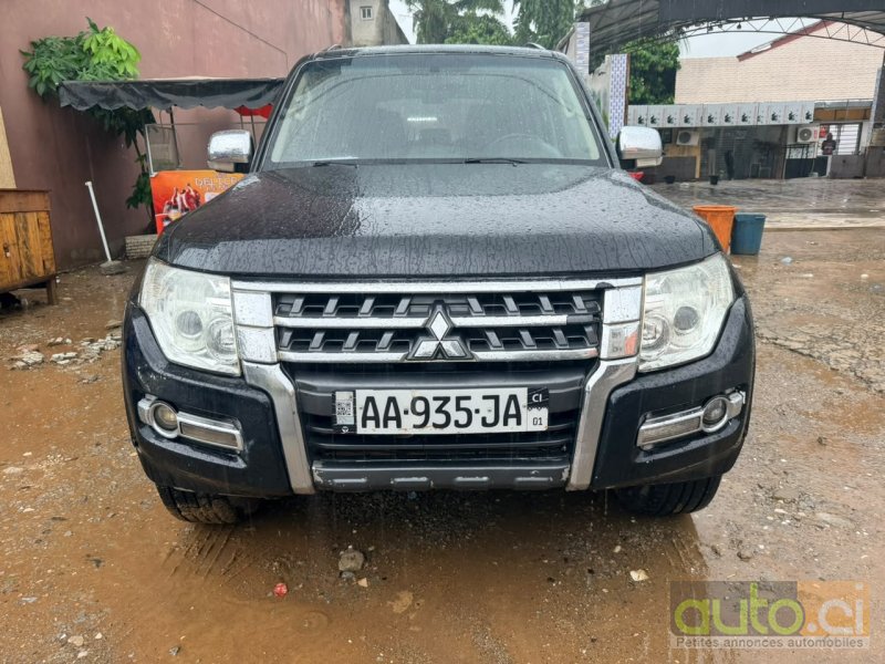 Photo 4 AUTO.CI : Mitsubishi Pajero 3.0L 