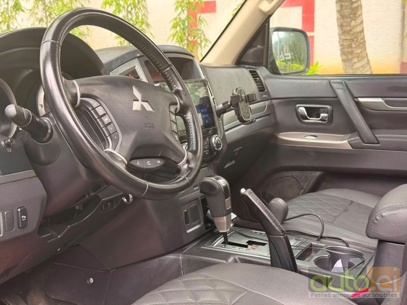 Photo 4 AUTO.CI : Mitsubishi Pajero modele 3.0