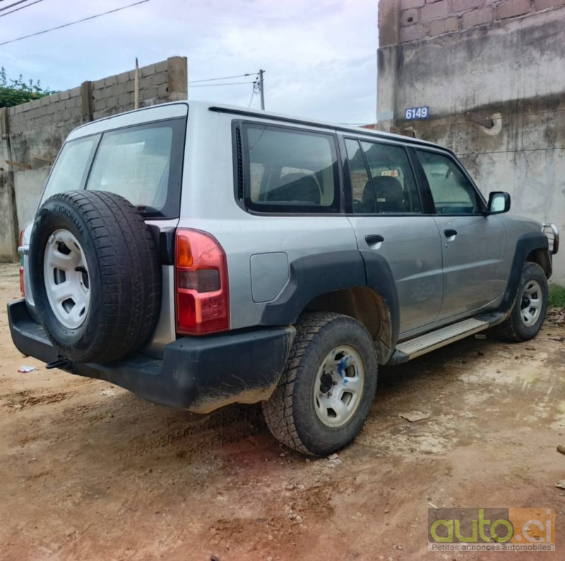 Photo 4 AUTO.CI : Nissan Patrol 4x4
