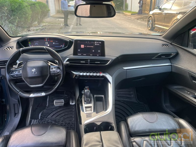 Photo 4 AUTO.CI : Peugeot 5008 2.0 