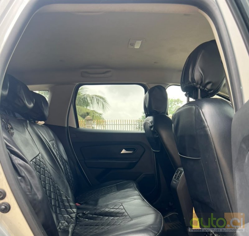 Photo 4 AUTO.CI : Renault Duster 2.0l