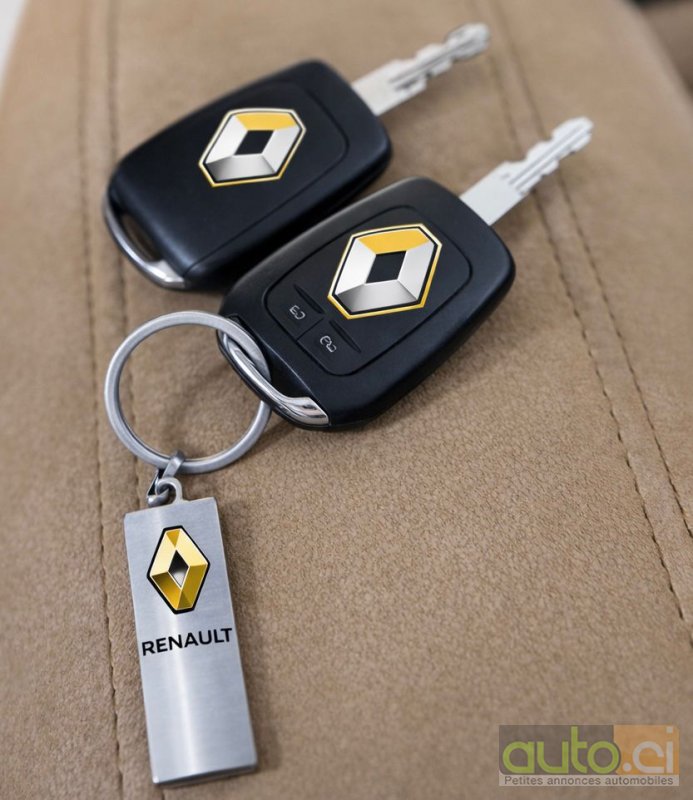 Photo 4 AUTO.CI : Renault Duster 2.0L