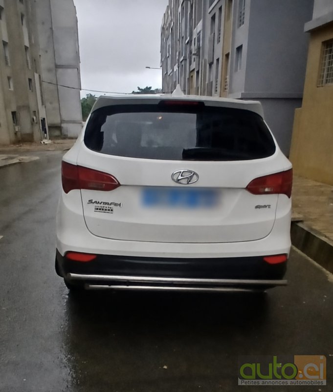 Photo 4 AUTO.CI : Hyundai Santa Fe Sport 2