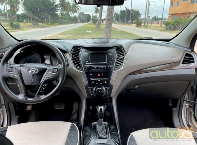 Photo 4 AUTO.CI : Hyundai Santa Fe Sport 2.0