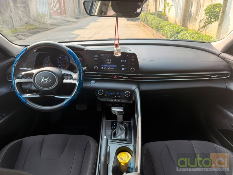 Photo 4 AUTO.CI : Hyundai Elantra 2.0l