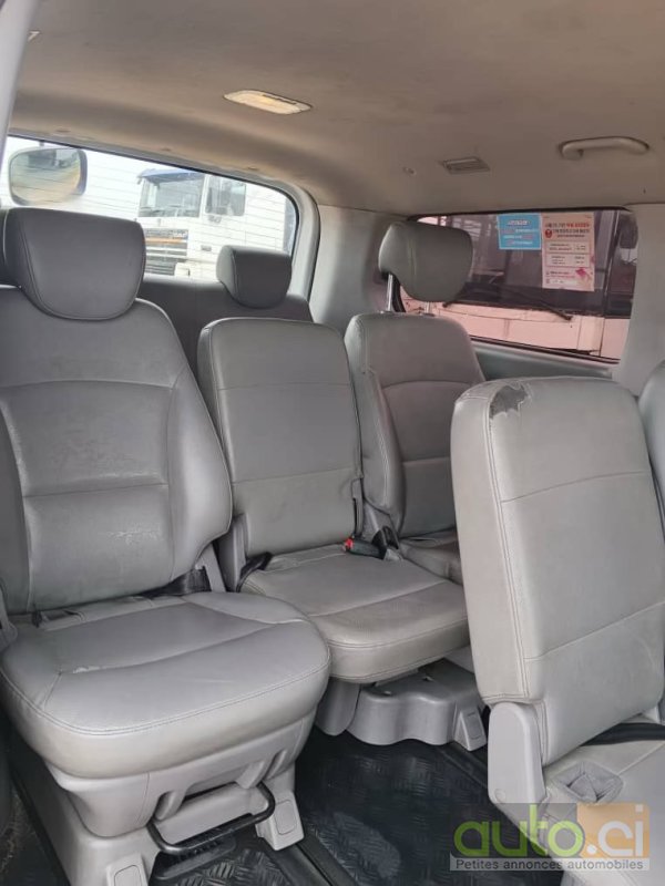 Photo 4 AUTO.CI : Hyundai H1 Grand Starex 