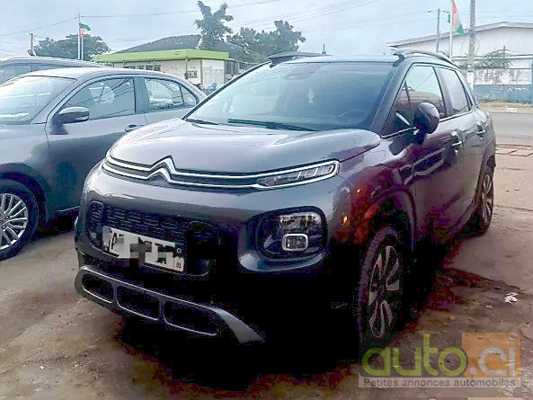 Photo 4 AUTO.CI : Citroën C3 Aircross BLUE HDI 100CH