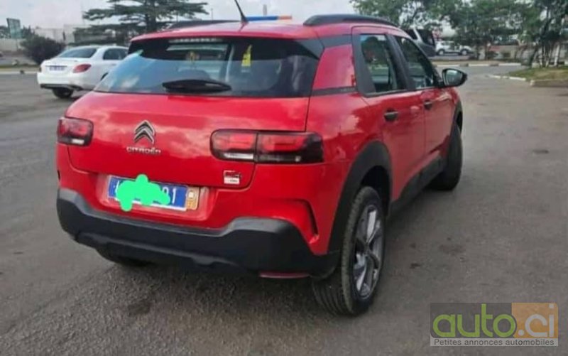Photo 4 AUTO.CI : Citroën C4 Cactus 2.0L