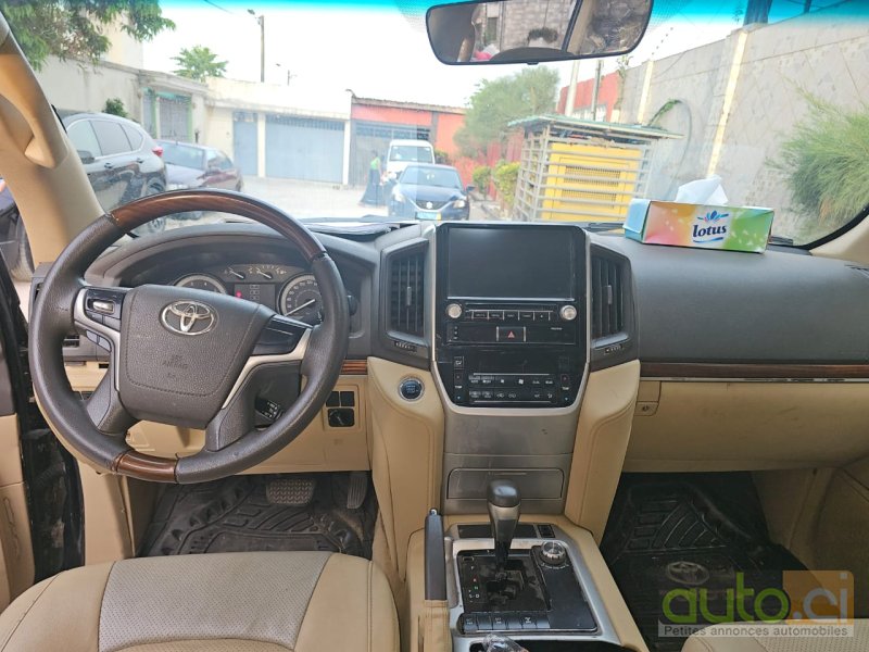 Photo 4 AUTO.CI : Toyota Land Cruiser VXR