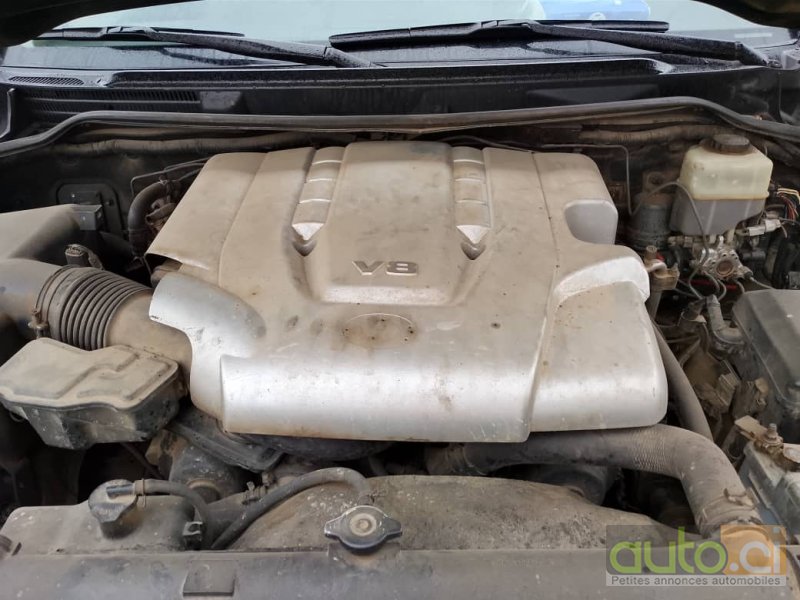 Photo 4 AUTO.CI : Toyota Land Cruiser moteur v8