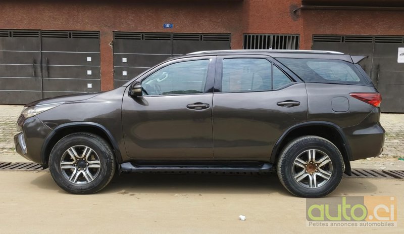Photo 4 AUTO.CI : Toyota Fortuner  1.6