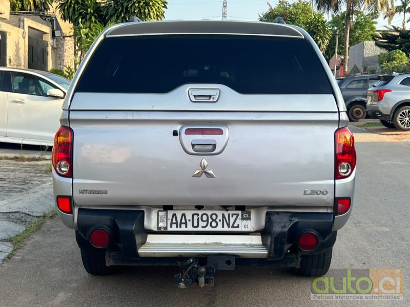 Photo 5 AUTO.CI : Mitsubishi L200 2.0L