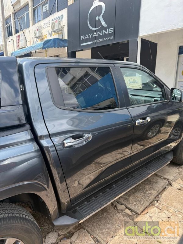 Photo 5 AUTO.CI : Mitsubishi L200 sportero