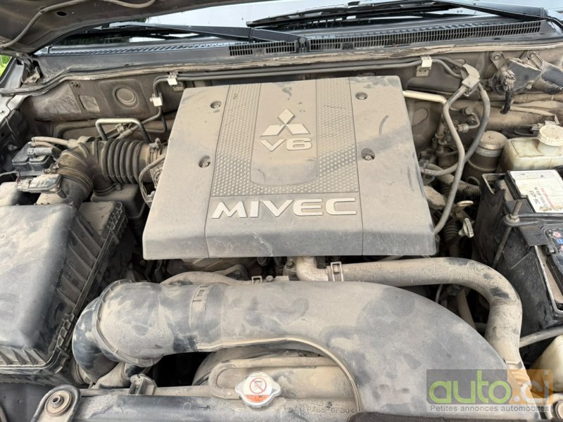 Photo 5 AUTO.CI : Mitsubishi Pajero 3.0L by cfao 